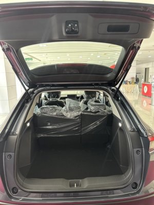 Honda HR-V e:HEV SUV full-hybrid leather 2023-2025 Automatic