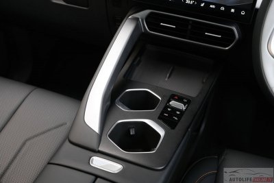 OMODA C5 ELECTRIC MAX + 422 KM NEDC SUNROOF 2026
