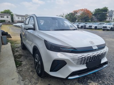 MG VS X Top model HEV HYBRID SUV 2023 Automatic sunroof Leather