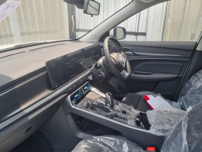 MG VS X Top model HEV HYBRID SUV 2023 Automatic sunroof Leather
