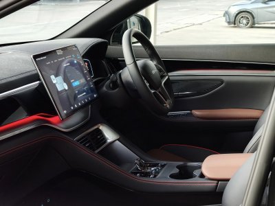 BYD Sealion 6 super hybrid Sun roof leather PHEV 2025-2026