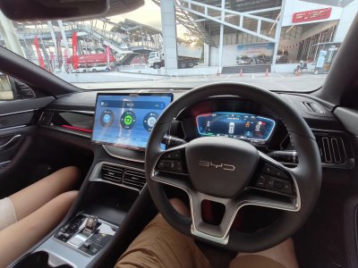 BYD Sealion 6 super hybrid Sun roof leather PHEV 2025-2026