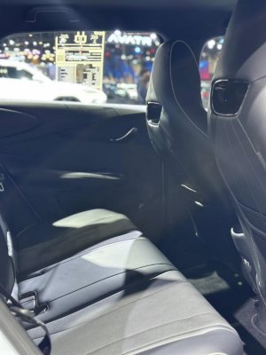 BYD DOLPHIN ELECTRIC 435 KM AUTOMATIC LEATHER BIG SCREEN BACK CAMERA 2025