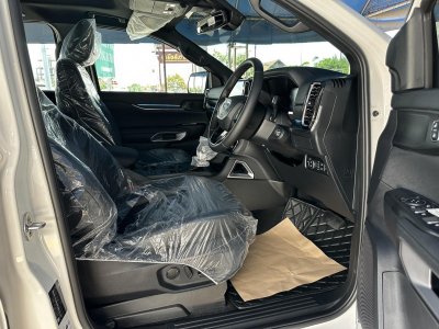 FORD EVEREST TITANIUM + 7 SEAT LEATHER SUNROOF AUTOMATIC 2025