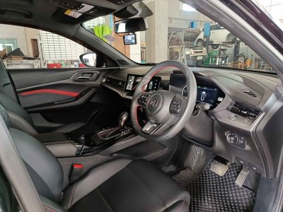 MG 5 PRO X 2024 LEATHER SUNROOF AUTOMATIC