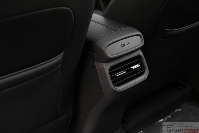 OMODA C5 ELECTRIC MAX + 422 KM NEDC SUNROOF 2026