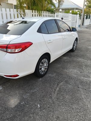 Toyota Ativ Yaris 2017 Automatic